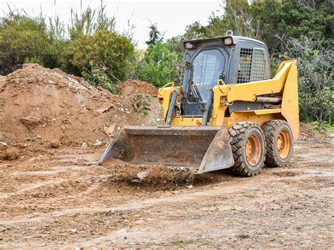 is a skid steer|skid steer meaning.